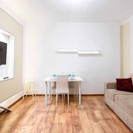 Central Seven Erzsebet Krt Budapest Exterior photo